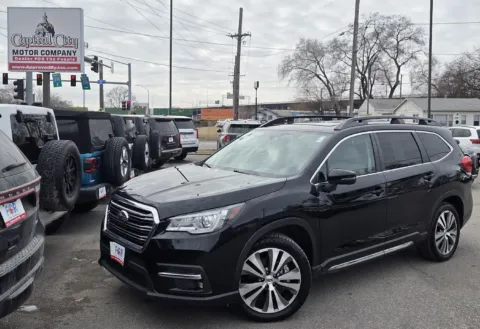 Black 2022 Subaru Ascent Limited for sale in Des Moines, IA