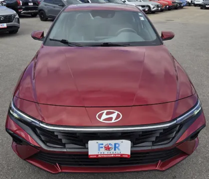 Another view of 2025 Hyundai Elantra SEL Convenience for sale in Des Moines, IA at Capital City Motor Company