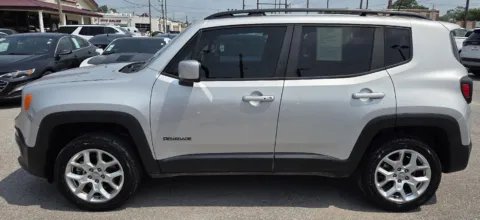 More photos of 2018 Jeep Renegade Latitude at Capital City Motor Company, IA