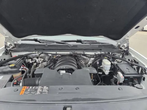 More photos of 2018 GMC Sierra 1500 SLT at Capital City Motor Company, IA