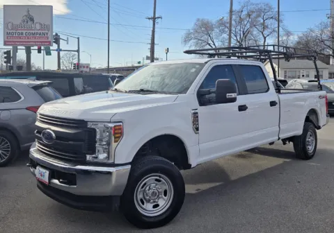 White 2019 Ford Super Duty F-250 SRW XL for sale in Des Moines, IA