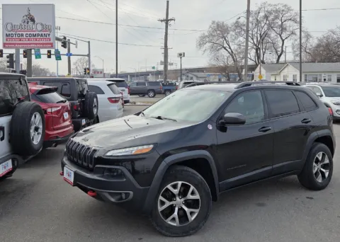 Black 2015 Jeep Cherokee Trailhawk for sale in Des Moines, IA