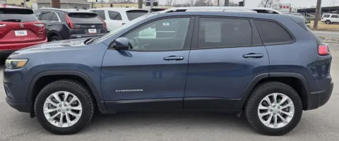 More photos of 2020 JEEP CHEROKEE LATITU Latitude at Capital City Motor Company, IA