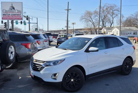 White 2019 CHEVROLET EQUINOX LT for sale in Des Moines, IA