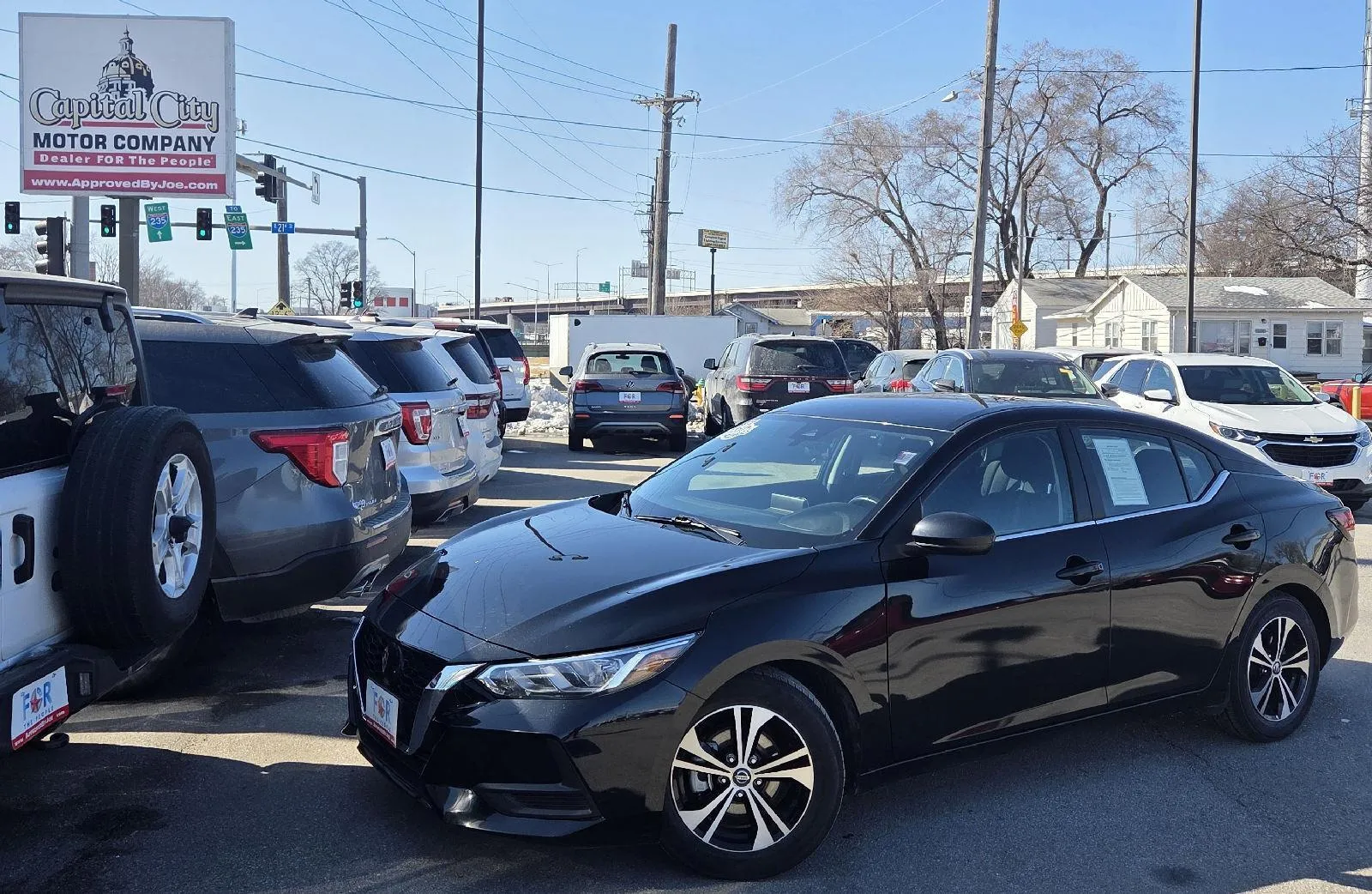 Black 2023 Nissan Sentra SV for sale in Des Moines, IA