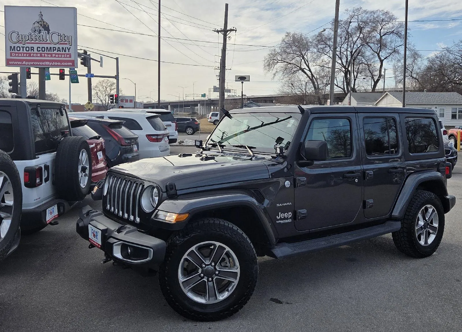 Gray 2020 Jeep Wrangler Unlimited Sahara for sale in Des Moines, IA