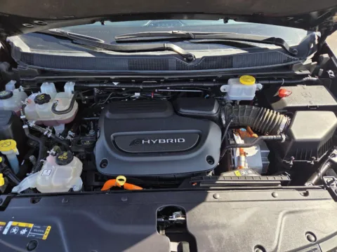 More photos of 2023 Chrysler Pacifica Hybrid Touring L at Capital City Motor Company, IA