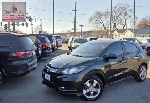 Red 2017 HONDA HR-V EX for sale in Des Moines, IA