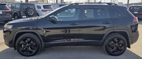 More photos of 2020 Jeep Cherokee Altitude at Capital City Motor Company, IA