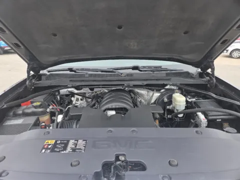 More photos of 2014 GMC Sierra 1500 SLT at Capital City Motor Company, IA