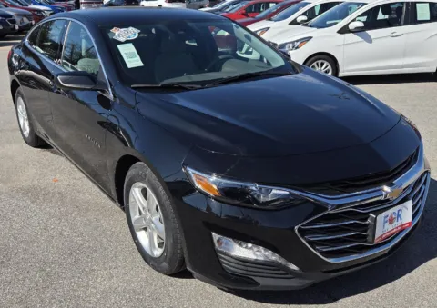 Photos of 2023 Chevrolet Malibu LT for sale in Des Moines, IA at Capital City Motor Company