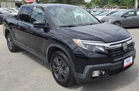 Photos of 2020 Honda Ridgeline Sport for sale in Des Moines, IA at Capital City Motor Company