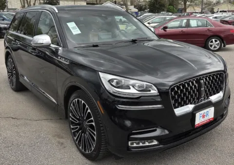 Photos of 2020 Lincoln Aviator Black Label for sale in Des Moines, IA at Capital City Motor Company