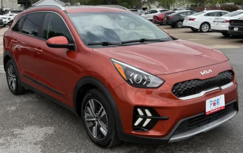Photos of 2022 Kia Niro LXS Special Edition for sale in Des Moines, IA at Capital City Motor Company