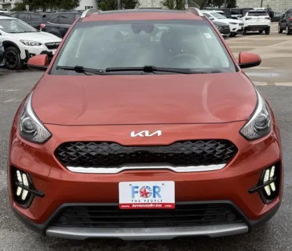 Another view of 2022 Kia Niro LXS Special Edition for sale in Des Moines, IA at Capital City Motor Company