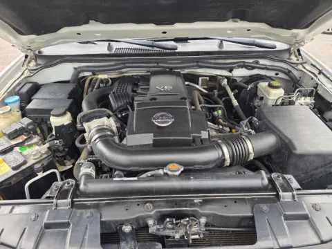 More photos of 2017 Nissan Frontier PRO-4X at Capital City Motor Company, IA
