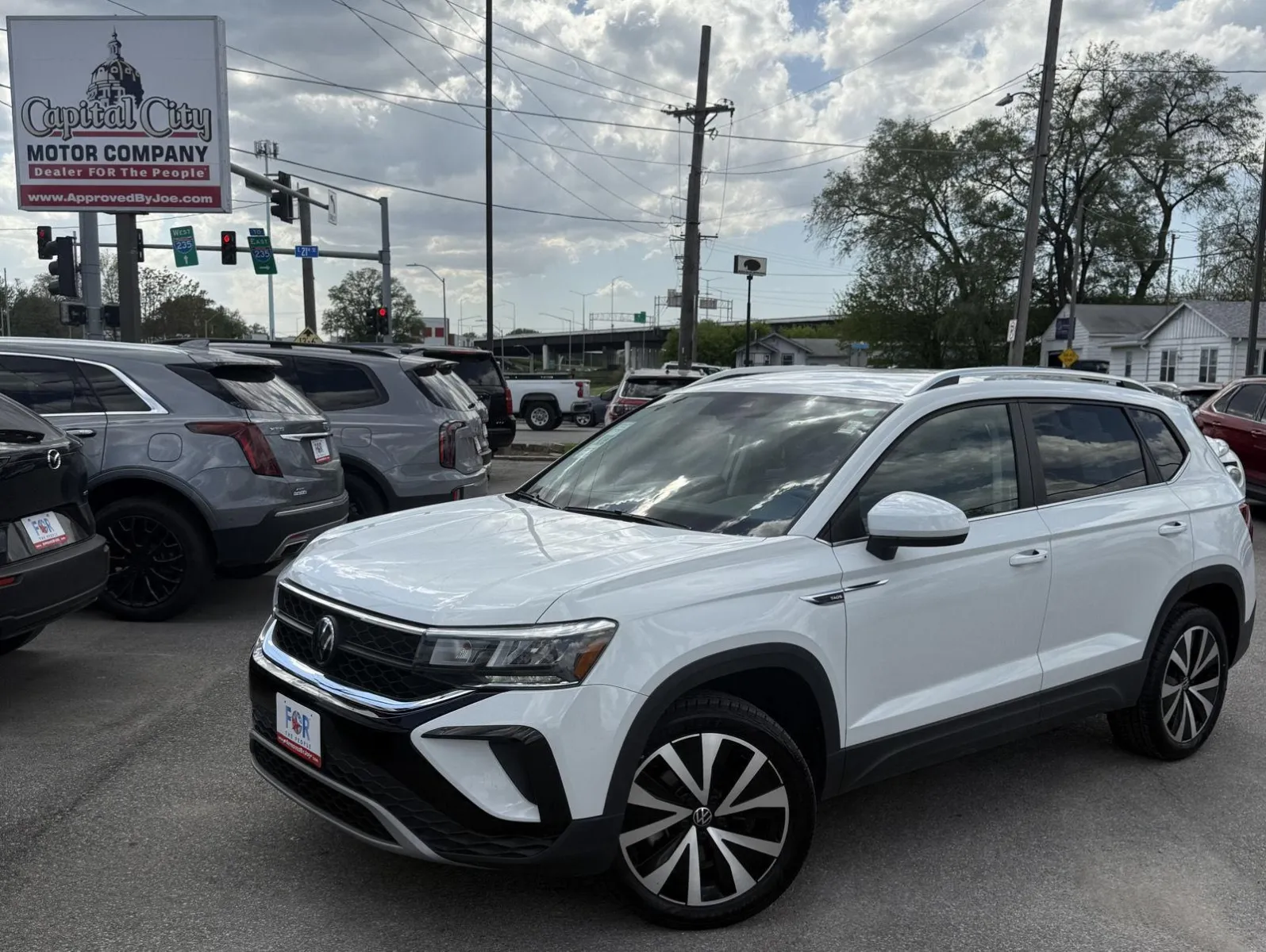 2024 Volkswagen Taos SE