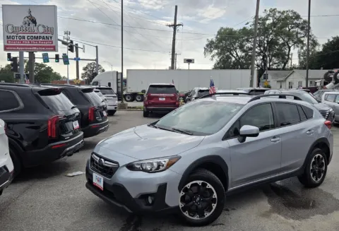 Silver 2022 Subaru Crosstrek Premium for sale in Des Moines, IA