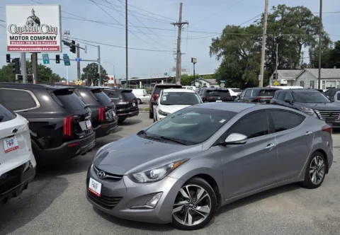 Gray 2015 Hyundai Elantra Limited for sale in Des Moines, IA