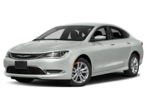 White 2015 Chrysler 200 Limited for sale in Des Moines, IA