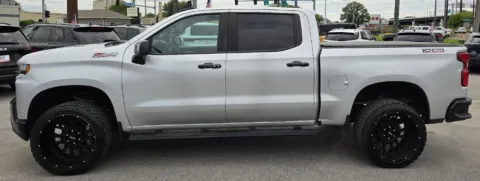 More photos of 2021 Chevrolet Silverado 1500 LT Trail Boss at Capital City Motor Company, IA