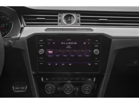 More photos of 2019 Volkswagen Arteon SE at Capital City Motor Company, IA