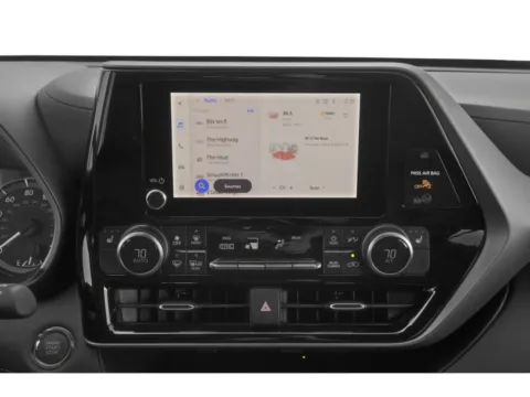 More photos of 2024 Toyota Highlander XLE at Capital City Motor Company, IA