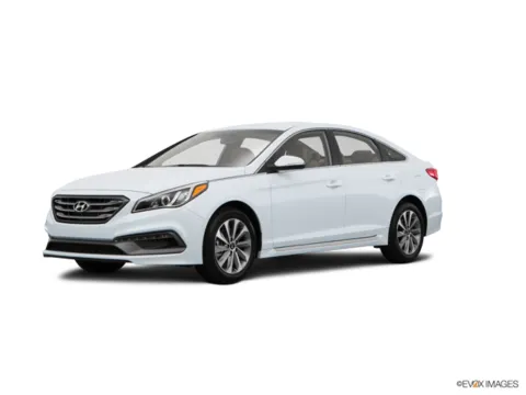 White 2017 Hyundai Sonata Sport for sale in Des Moines, IA