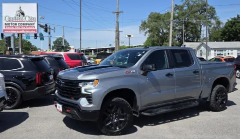 Gray 2023 Chevrolet Silverado 1500 LT Trail Boss for sale in Des Moines, IA
