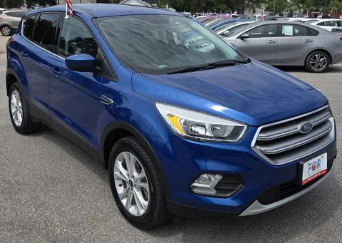 Photos of 2017 Ford Escape SE for sale in Des Moines, IA at Capital City Motor Company