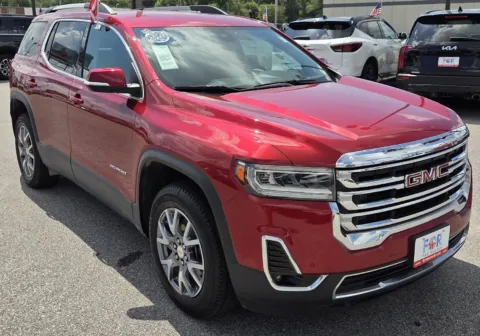 Photos of 2021 GMC Acadia SLT for sale in Des Moines, IA at Capital City Motor Company