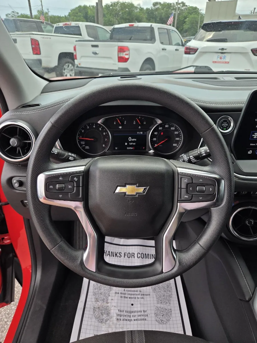2025 Chevrolet Blazer 2LT - Photo 23