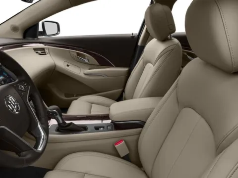 More photos of 2016 Buick LaCrosse Leather at Capital City Motor Company, IA