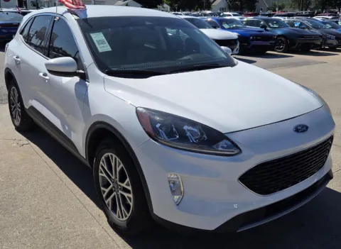 Photos of 2022 Ford Escape SEL for sale in Des Moines, IA at Capital City Motor Company
