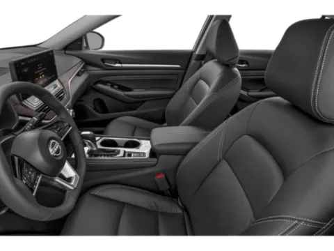 More photos of 2023 Nissan Altima 2.5 SL at Capital City Motor Company, IA