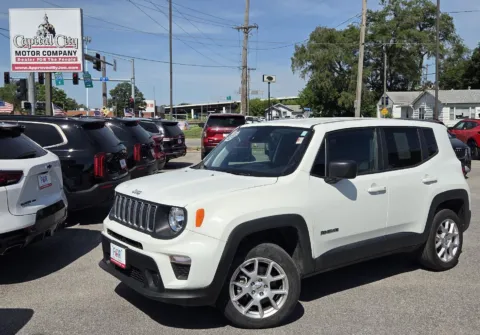 White 2023 JEEP RENEGADE LATITU for sale in Des Moines, IA