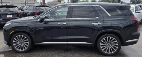 More photos of 2024 Hyundai Palisade Calligraphy at Capital City Motor Company, IA