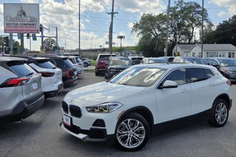 White 2022 BMW X2 sDrive28i for sale in Des Moines, IA