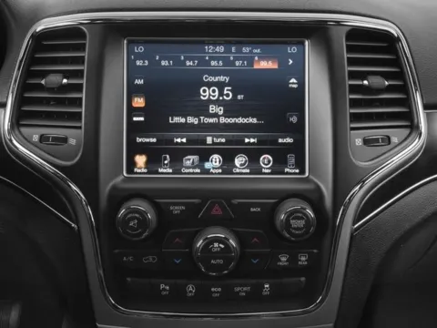 More photos of 2017 Jeep Grand Cherokee Limited at Capital City Motor Company, IA