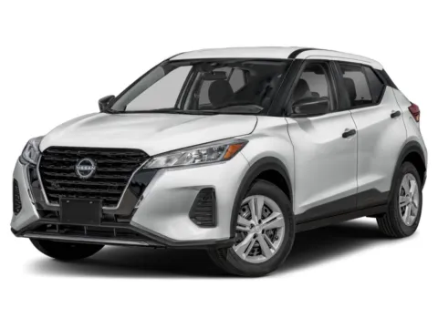 White 2023 Nissan Kicks SR for sale in Des Moines, IA