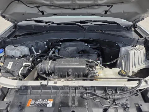 More photos of 2020 Ford Explorer XLT at Capital City Motor Company, IA