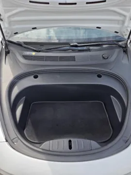 More photos of 2018 Tesla Model 3 Long Range Battery at Capital City Motor Company, IA