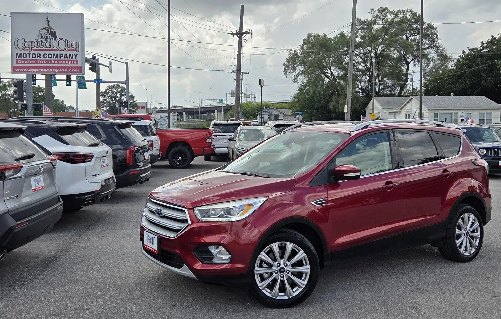 Red 2018 Ford Escape Titanium for sale in Des Moines, IA