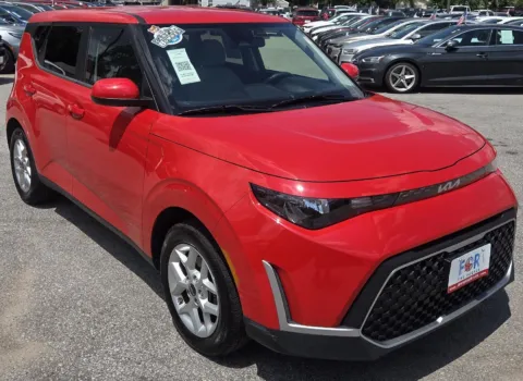 Photos of 2023 Kia Soul LX for sale in Des Moines, IA at Capital City Motor Company