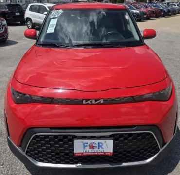 More photos of 2023 Kia Soul LX at Capital City Motor Company, IA
