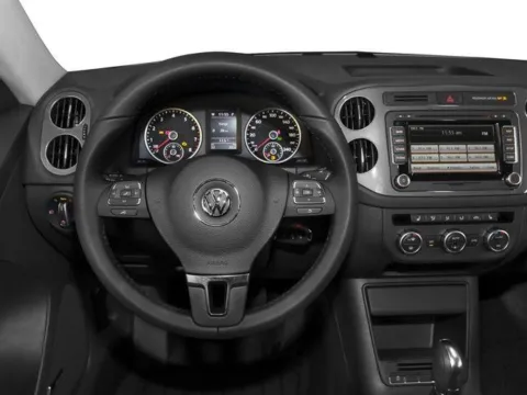 White 2016 Volkswagen Tiguan S for sale in Des Moines, IA