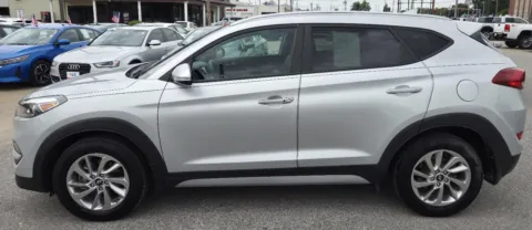 More photos of 2018 Hyundai Tucson SEL Plus at Capital City Motor Company, IA