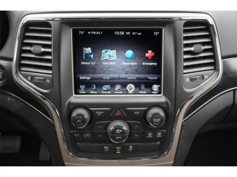 More photos of 2015 Jeep Grand Cherokee Limited at Capital City Motor Company, IA
