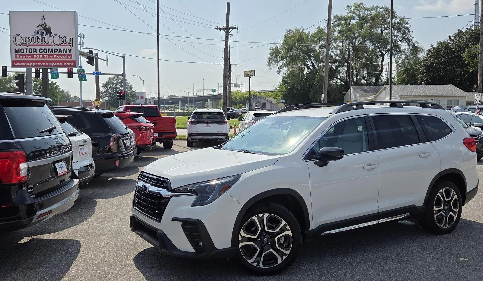 2024 Subaru Ascent Limited for sale in Des Moines, IA