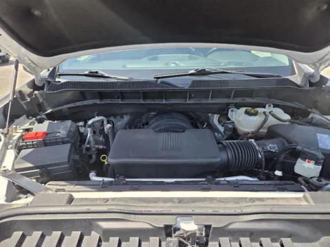 More photos of 2020 Chevrolet Silverado 1500 LTZ at Capital City Motor Company, IA